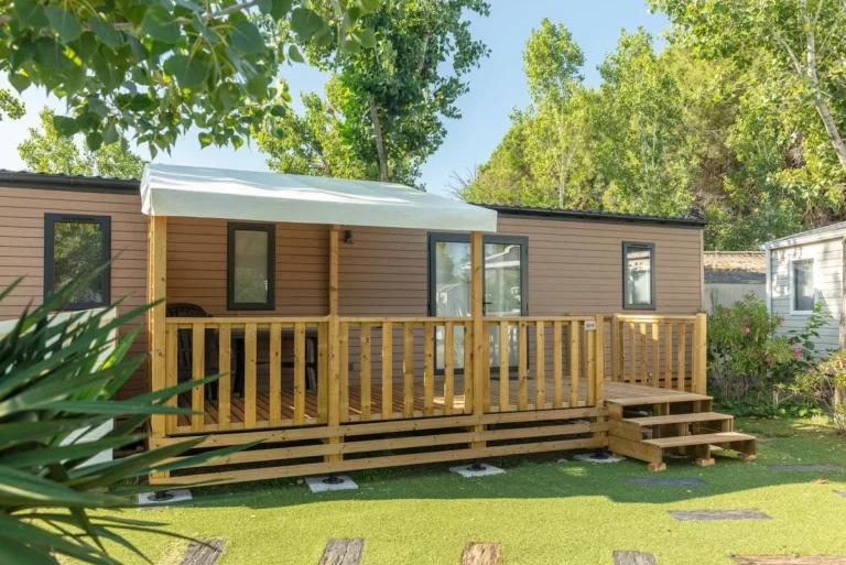 un mobil-home en camping